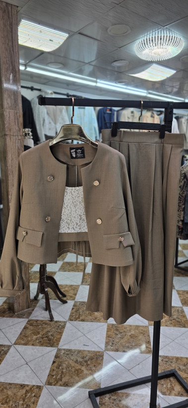 کت دامن سه تیکه بزیاق